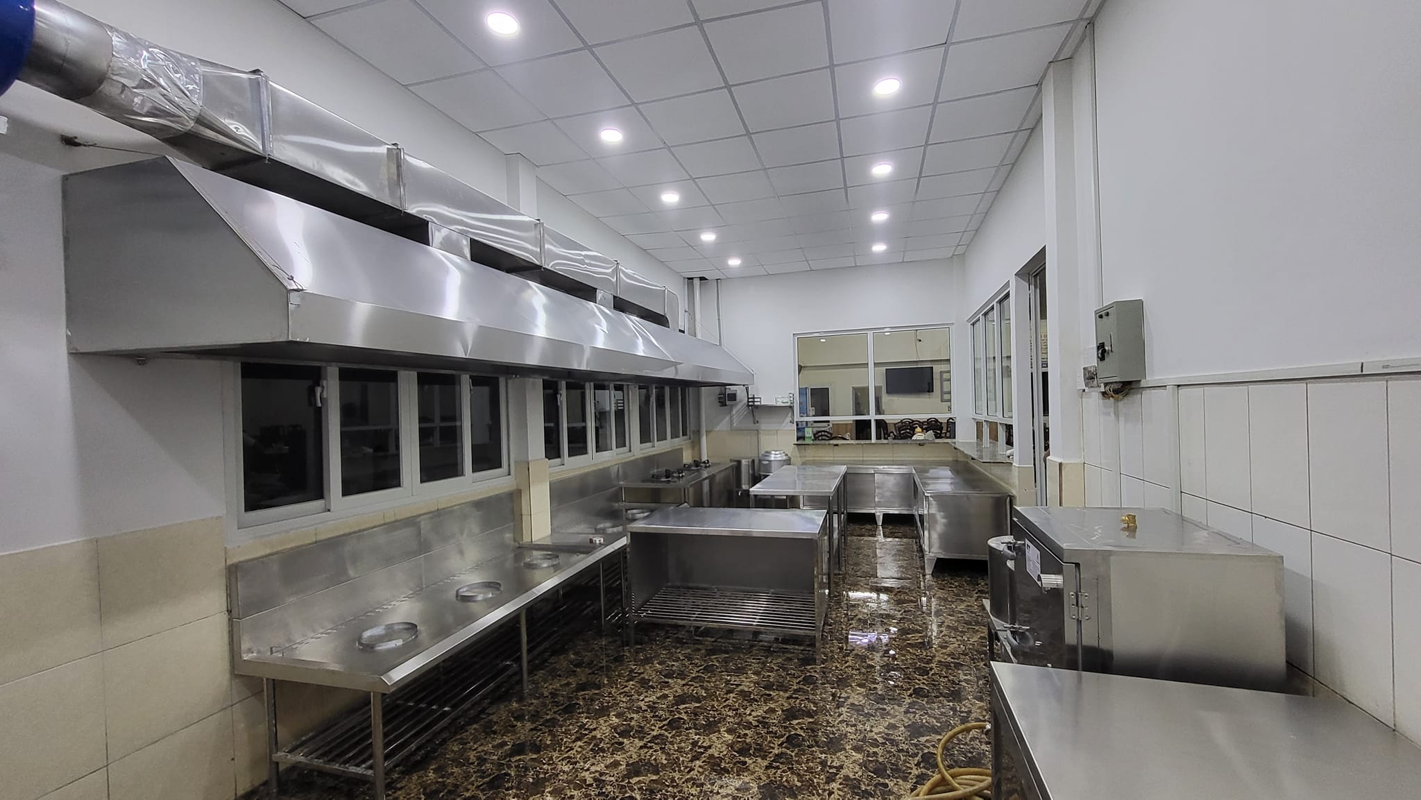 Công trình thi công thiết bị bếp công nghiệp 4