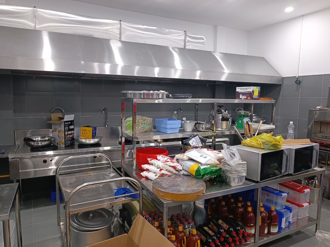 Công trình thi công thiết bị bếp công nghiệp 1