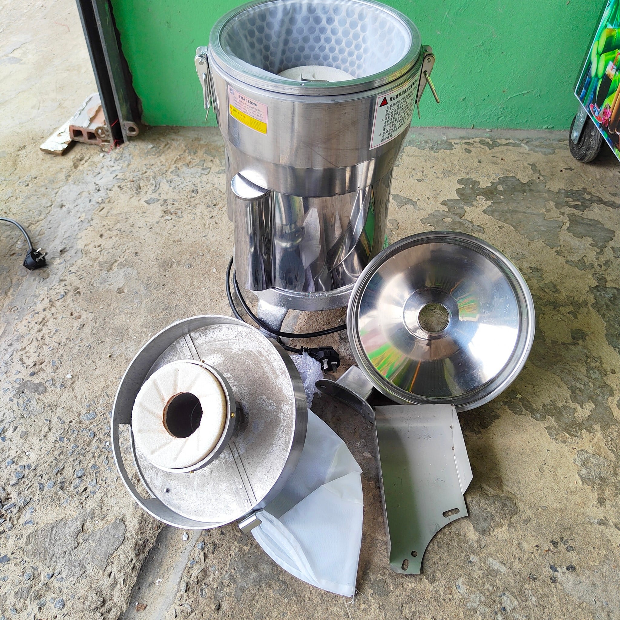 Cấu tạo của máy xay đậu nành làm đậu hũ