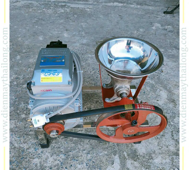 Máy Đùn Thịt Cối 12