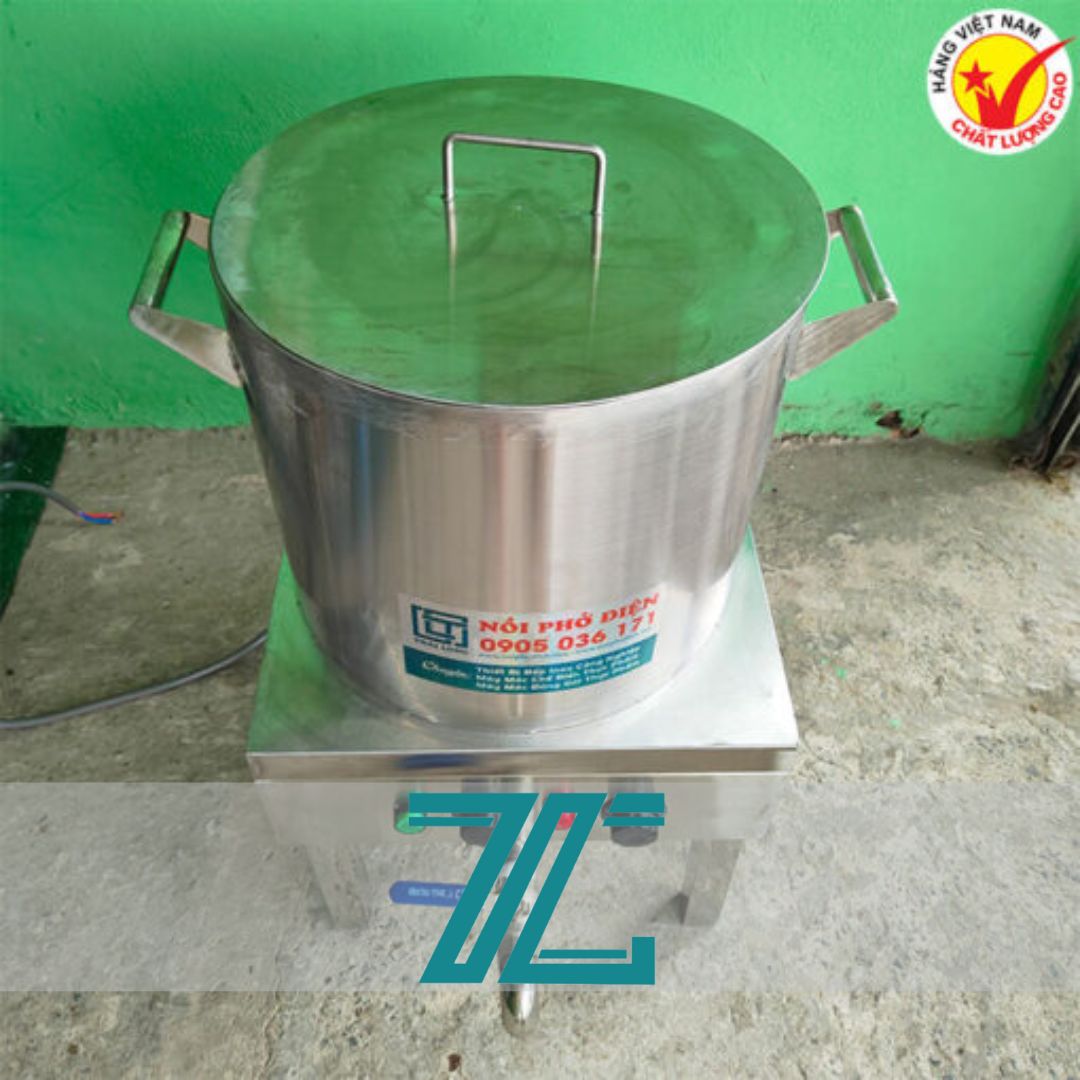 Trong thời đại công nghệ hiện nay, việc sử dụng nồi nấu phở điện trong bếp nhà hàng đã trở thành xu hướng không thể thiếu nhờ vào những ưu điểm vượt trội so