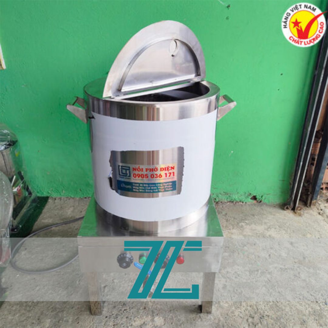 Sử dụng nồi phở điện không chỉ giúp tiết kiệm thời gian và chi phí vận hành mà còn giảm chi phí lao động.