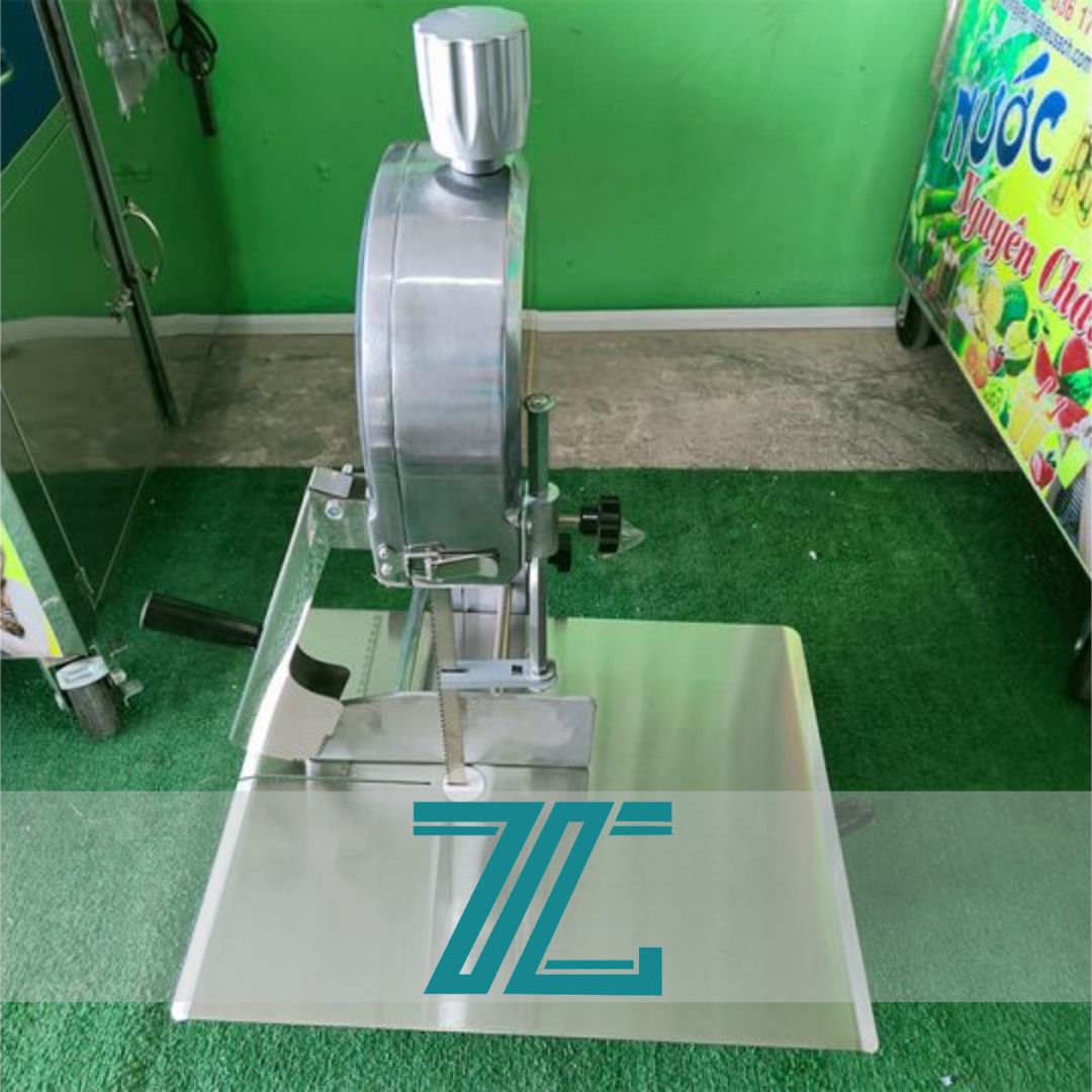 Một trong những giải pháp được nhiều cơ sở chế biến áp dụng thành công chính là đầu tư máy sơ chế thực phẩm hiện đại.