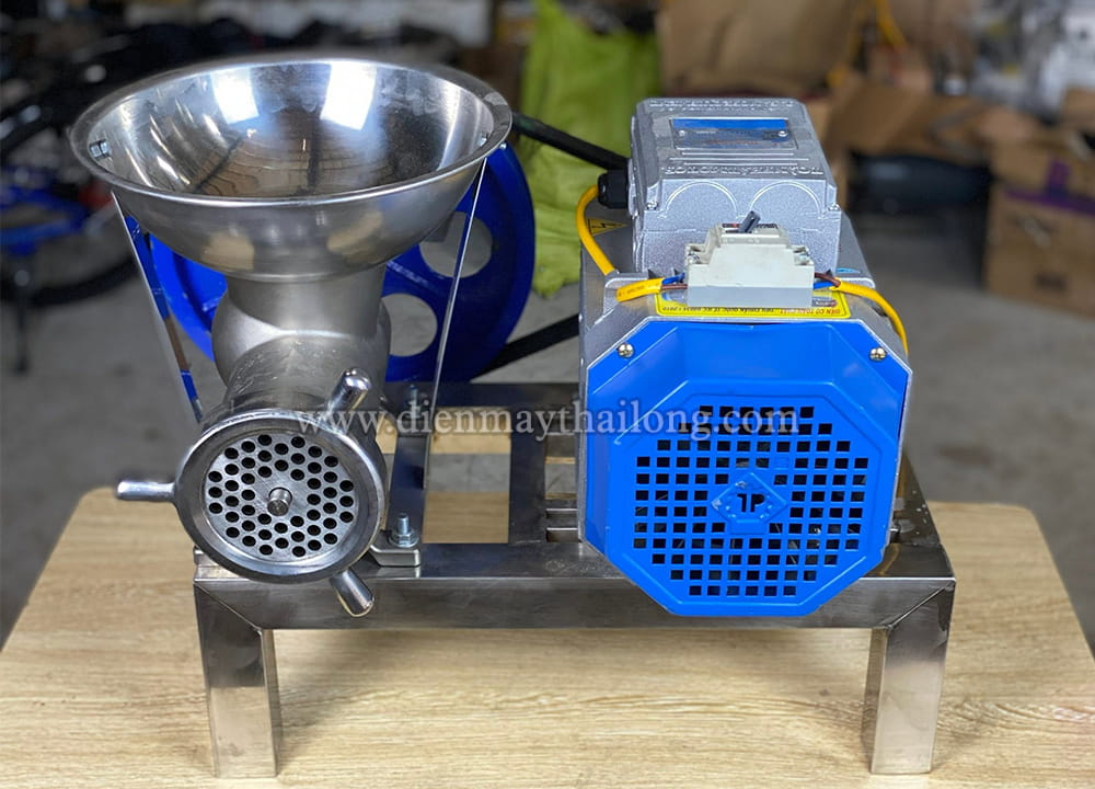 Máy xay thịt inox cối 32